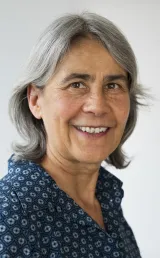 Ruth Leisi, Mitarbeiterin Empfang und Dienstleistungskoordinatorin